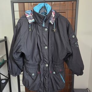 Vintage Retro Womens Skiing Passport Ski Jacket